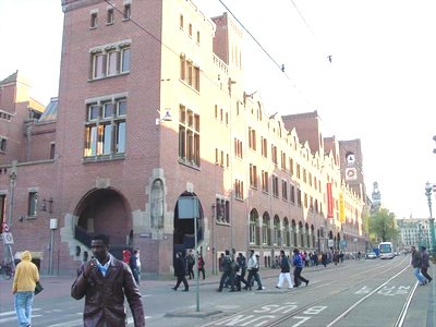 Beurs Van Berlage (Borsa) di Amsterdam, qui per ingrandire, link qui per dimensioni reali