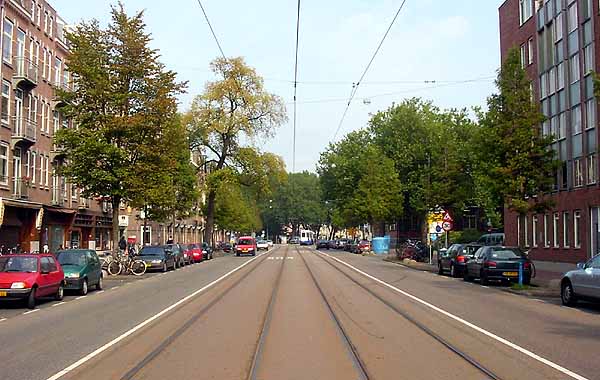 Frederik Hendrikstraat ad Amsterdam West, link qui per dimensioni reali