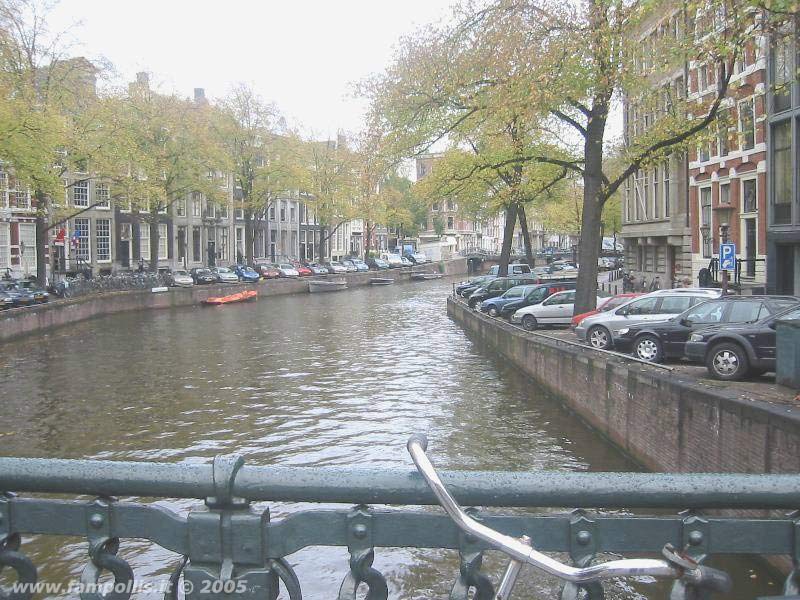 Amsterdam Canale, link qui per dimensioni reali