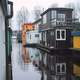 House boat